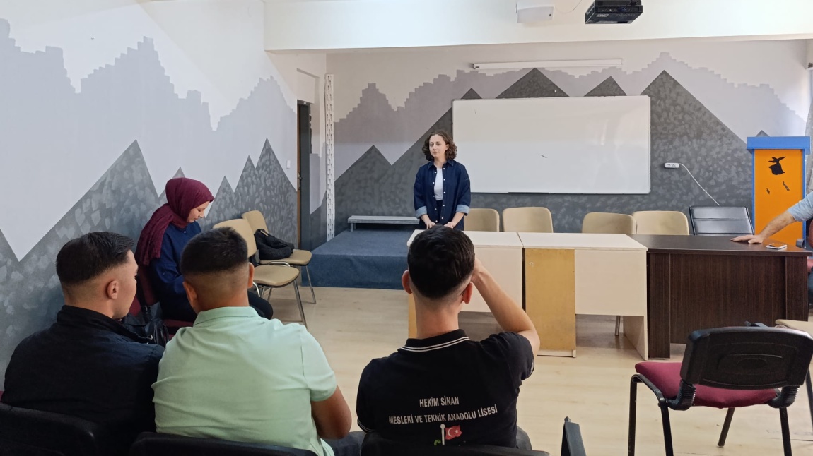 Kariyer Günleri Kapsamında Programlarımız devam ediyor....